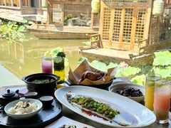 -绿茶餐厅(龙井船宴· 品牌总店)