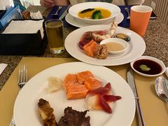 -怡咖啡海鲜自助餐厅(浦东香格里拉店)