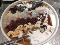 -姚姚酸菜鱼·金戈戈香港豉油鸡(喜荟城联名店)