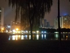 -西北湖绿化广场