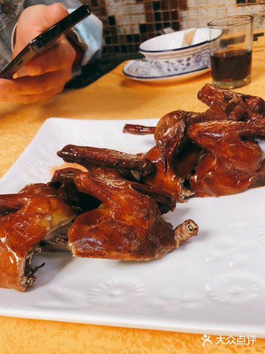 鸽王世家-红烧乳鸽-菜-红烧乳鸽图片-广州美食-大众点评网