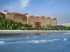 -三亚湾海居铂尔曼度假酒店