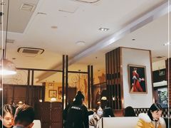 大堂-爱丽丝牛排西餐厅(光谷步行街店)