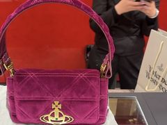 -VivienneWestwood(万象城店)