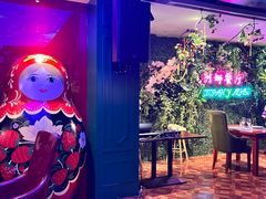 -列娜餐厅