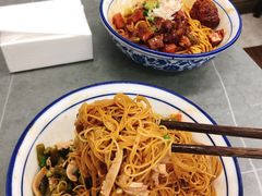 -梅溪·小伙子干挑面(安吉总店)