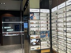 -LensCrafters亮视点·OAKLEY精选(静安嘉里中心店)