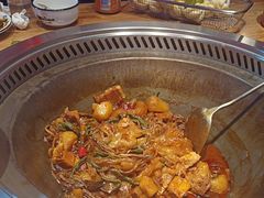 -山河屯铁锅炖鲜鹅·东北菜(开发区一店)