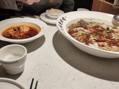 -江渔儿酸菜鱼(奥园广场金发购物中心店)