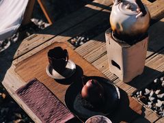 -亮河湾山庄