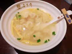 刀鱼小馄饨-老半斋(福州路店)