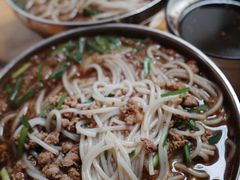 -正宗杨记普洱酸醋米线(总店)