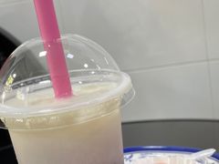 鲜奶红豆冰-百花传统甜品店(原址店)