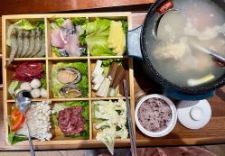 -臻康乃馨月子中心(集美店)