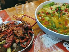 -李双猪·小龙虾·烧烤·羊肉煲(乐山店)