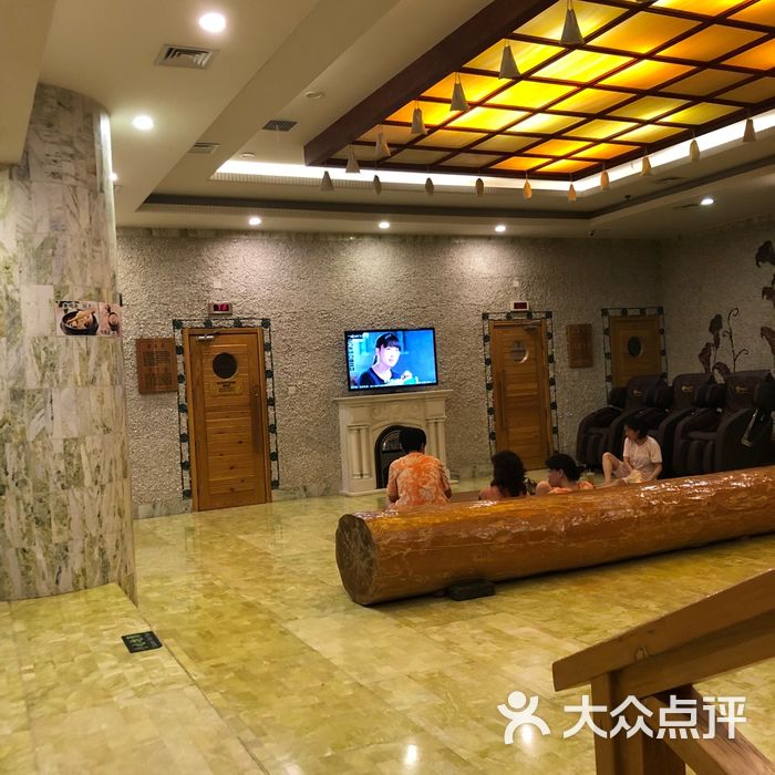 爱江山玉桑拿休闲中心