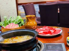 -菌之家·专业纯野生菌火锅·特色炒菌