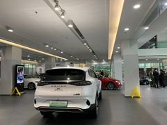 -浙江星杭奔驰4S店(海创园店)