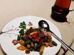 黑椒爆炒雪花牛肉粒-皇朝会.经典传统粤菜(外滩店)