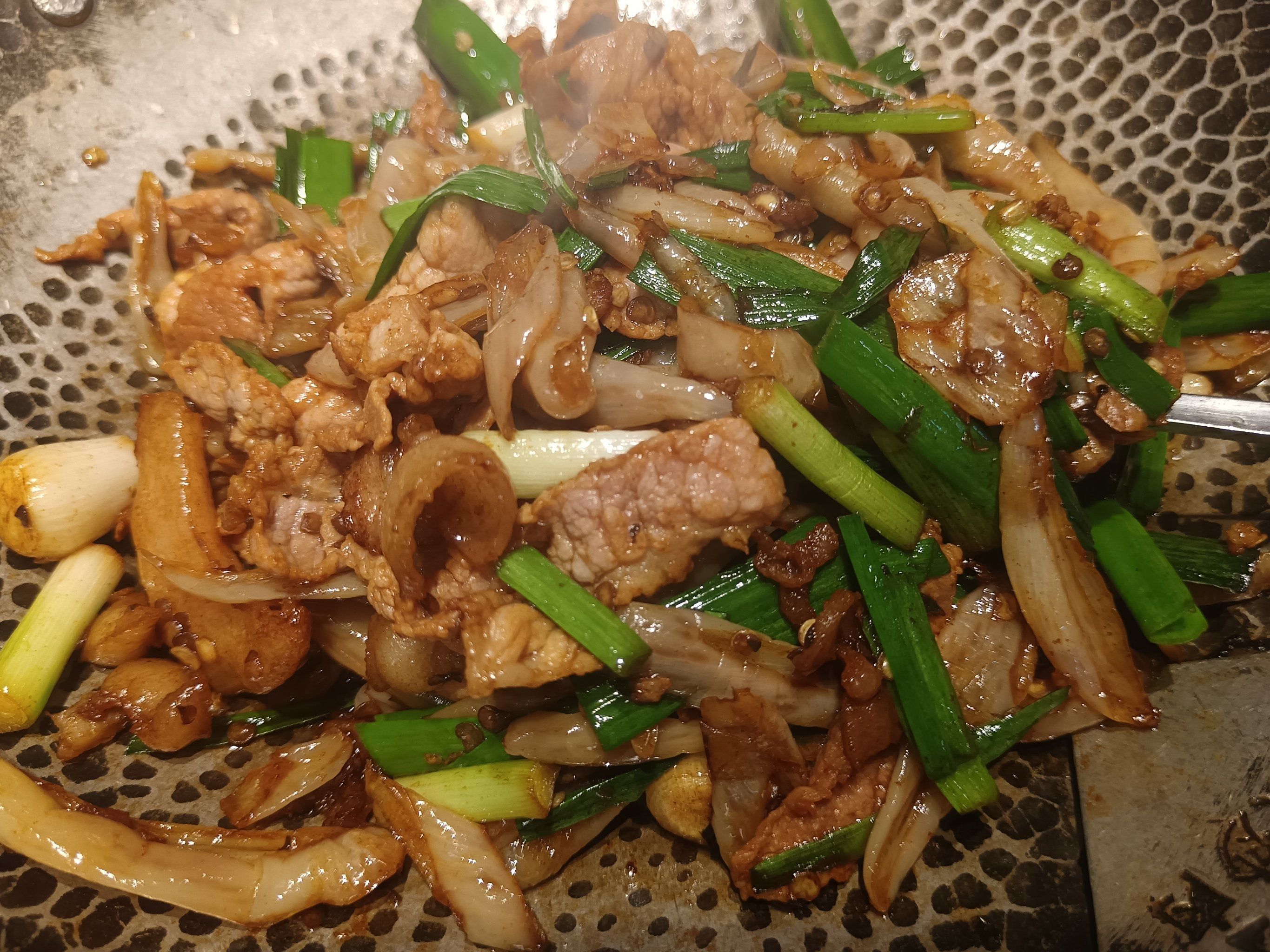 环境很好,菜品味道不错,白辣椒炒肉是湖南