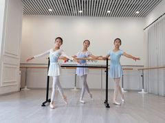 -星光舞蹈艺术中心