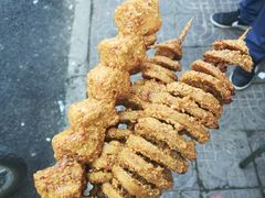 -小魏哥果仁烤面筋