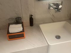 -雲宜贵宾舍酒店(深圳龙东地铁站店)