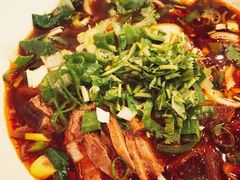 香辣牛肉面-陈家面馆