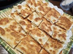 -乡土黄·鲜牛肉火锅·小龙虾(兴业街店)
