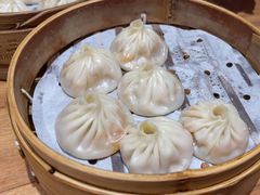 -馋三尺蟹粉小笼(人民广场店)
