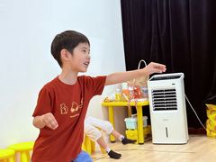 -猴有戏教育戏剧·音乐剧·主持口才·演讲朗诵辩论(环球港华师大校区)