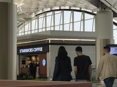 -星巴克(香港国际机场44号闸店)