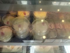 -红宝石·鲜奶小方·海派西点房(南丹店)