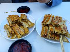 -小绿伞锅贴店(建章路店)