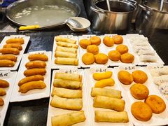 -八一路好吃街(雨田商务大厦店)