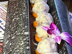 话梅芝士虾滑-哥老官重庆美蛙鱼头(日月光店)