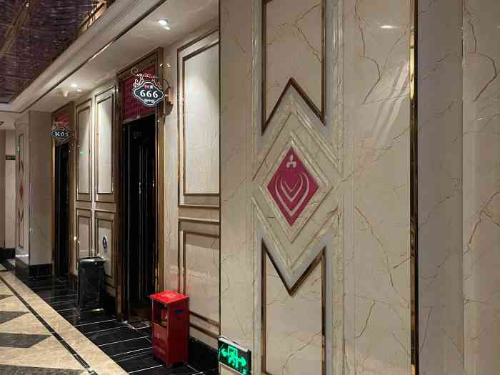 i派连锁量贩式ktv(大朗店)-"第一次跟男朋友单独k歌,这里真的很便宜,.