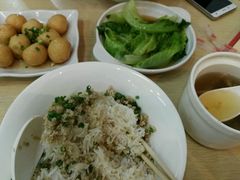-东平传统鸡饭(德信华城店)
