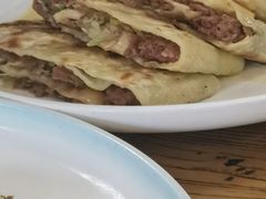-溢心园香河肉饼总店