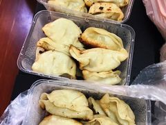 -黄阿姨锅贴大王(万航渡路店)