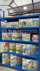 -逝水玩具折扣店