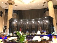 大堂-上海齐鲁万怡大酒店·辣椒屋咖啡厅