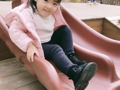 -蒙蒙狮蒙台梭利儿童之家