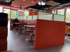 -勇興發港式茶餐厅(江宁店)
