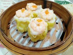 明虾蟹籽烧卖-赏点粤式点心(广州塔店)