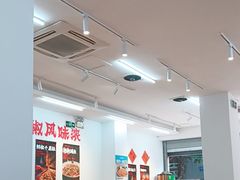 -佬缸炮江湖川菜(玉林店)