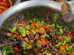 -十一街苍蝇馆子转经消江湖菜(九眼桥十一街店)
