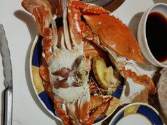 -雍容荟活帝王蟹活龙虾自助(苏宁旗舰店)