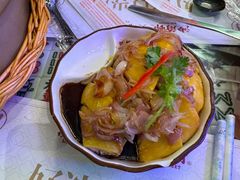 红葱头淋清远鸡-憶廟街 X 沙角邨(太古城店)