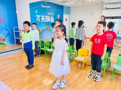 -蓝话筒·少儿成人演讲口才·主持朗诵·戏剧表演(大华第一坊店)